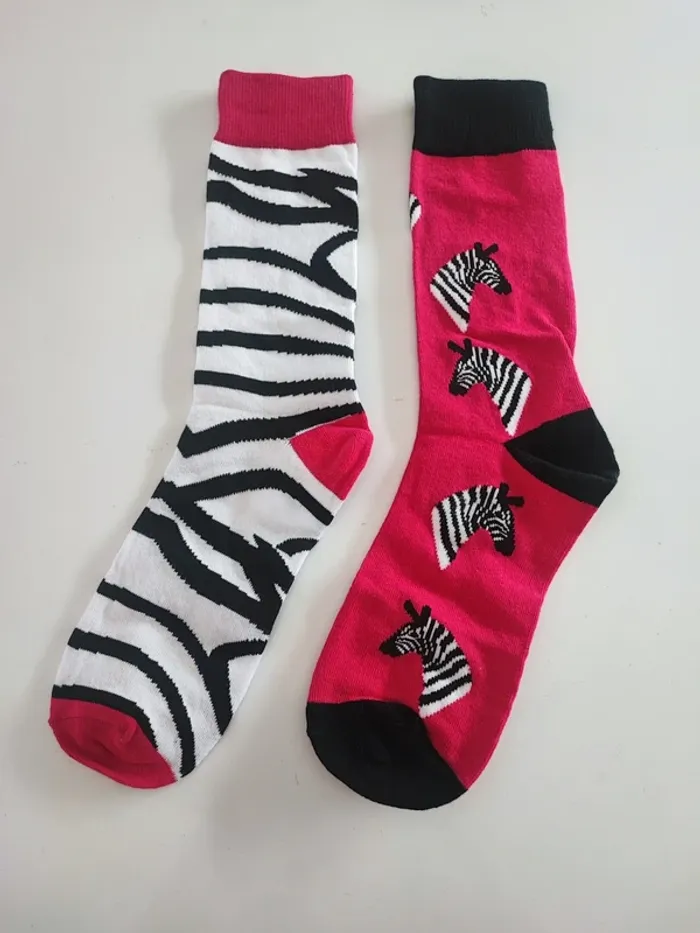 Paire de chaussettes dépareillées