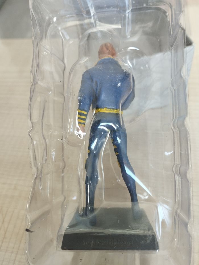 Figurine Marvel X-Man en plomb - photo numéro 3