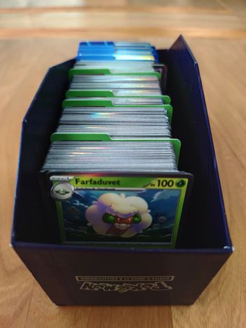 Pokémon lot 50 cartes brillantes
