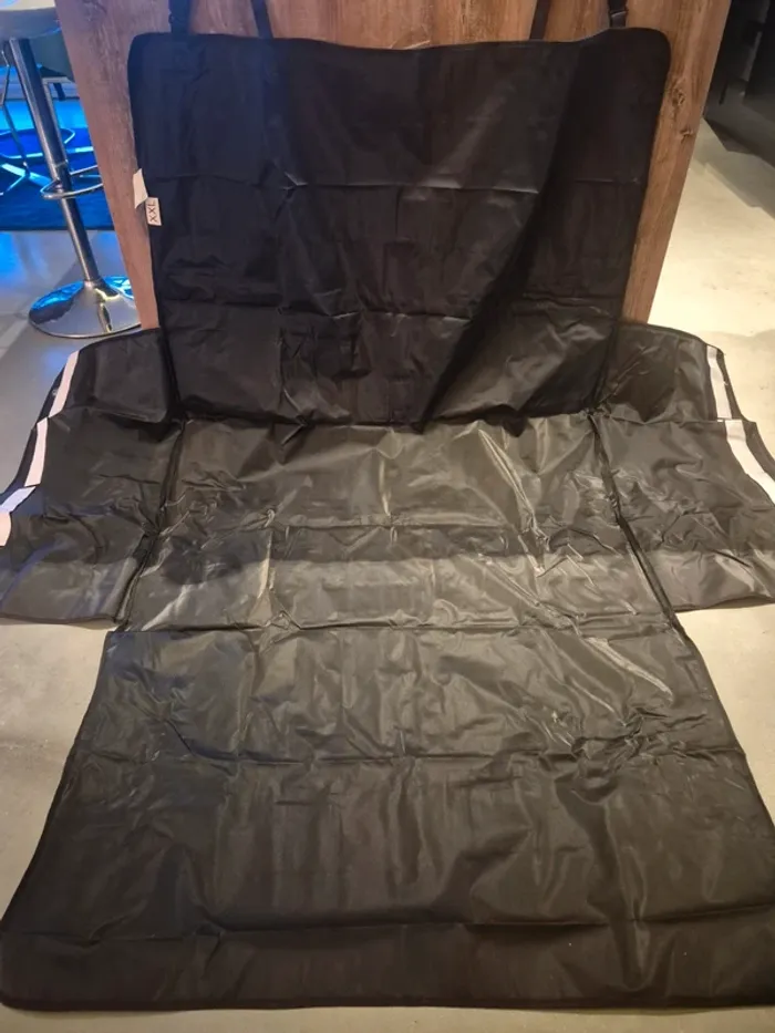 Protection coffre universelle de voiture , animaux,travaux - photo numéro 5