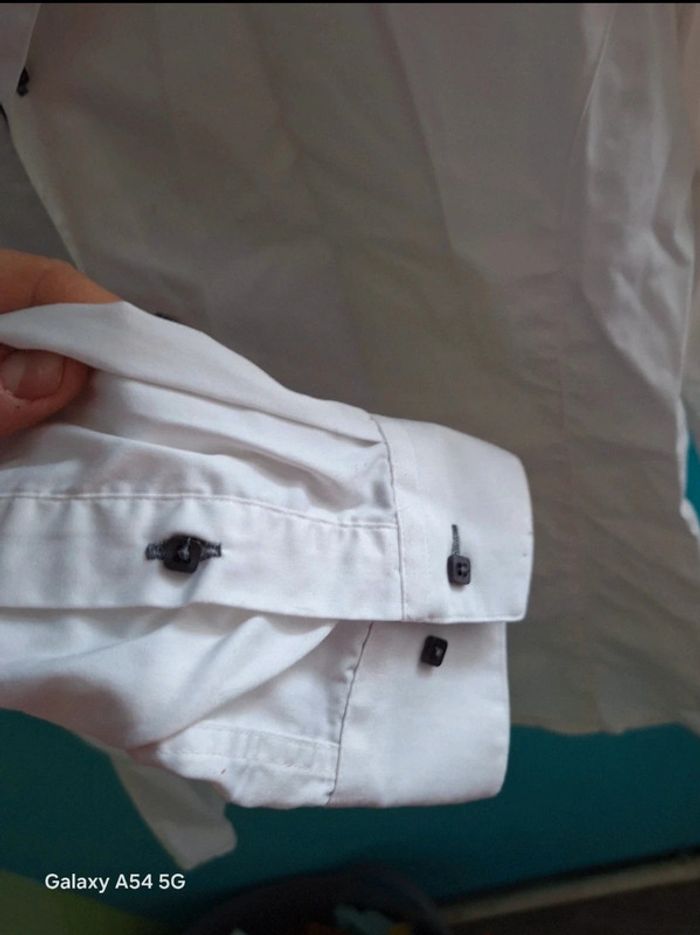 Chemise blanche 39/40 homme 🚹 - photo numéro 4