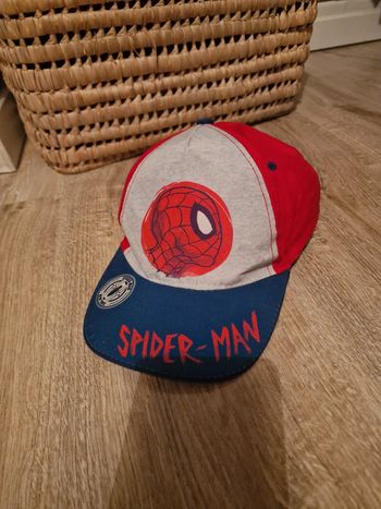 Casquette spiderman