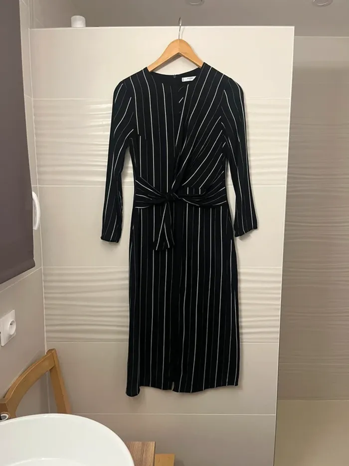 Magnifique robe longue noire et blanche - taille 34 - photo numéro 9