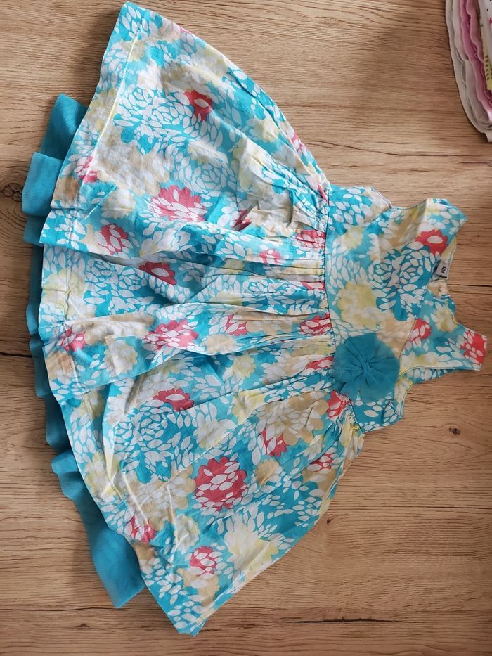 Lot de 19 vêtements fille taille 12 mois - photo numéro 4