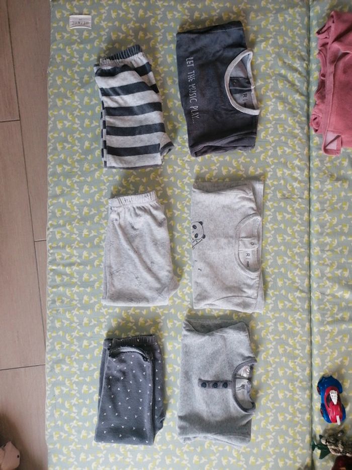 Lot de 3 pyjamas en velours la Redoute 3ans - photo numéro 10