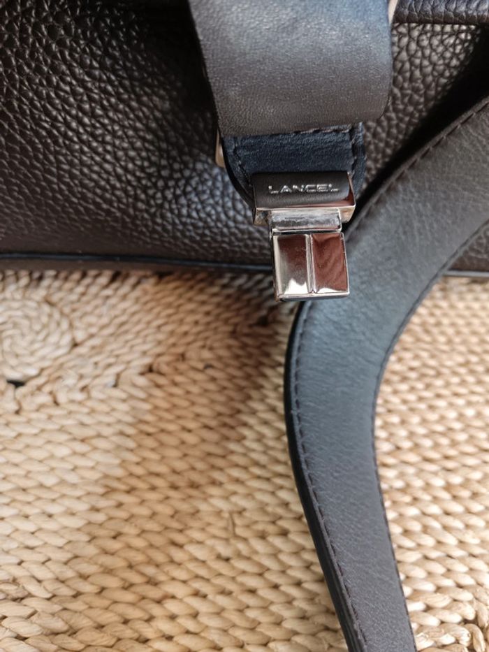 Lancel | saccoche cuir grainé marron foncé - photo numéro 11