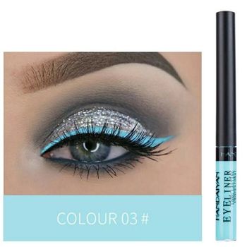 Eyeliner bleu