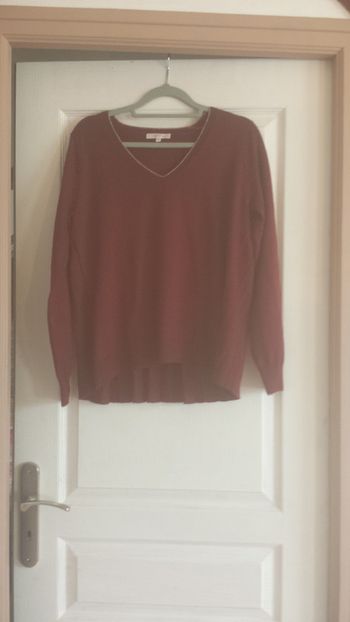 Pull bordeaux Col V, M