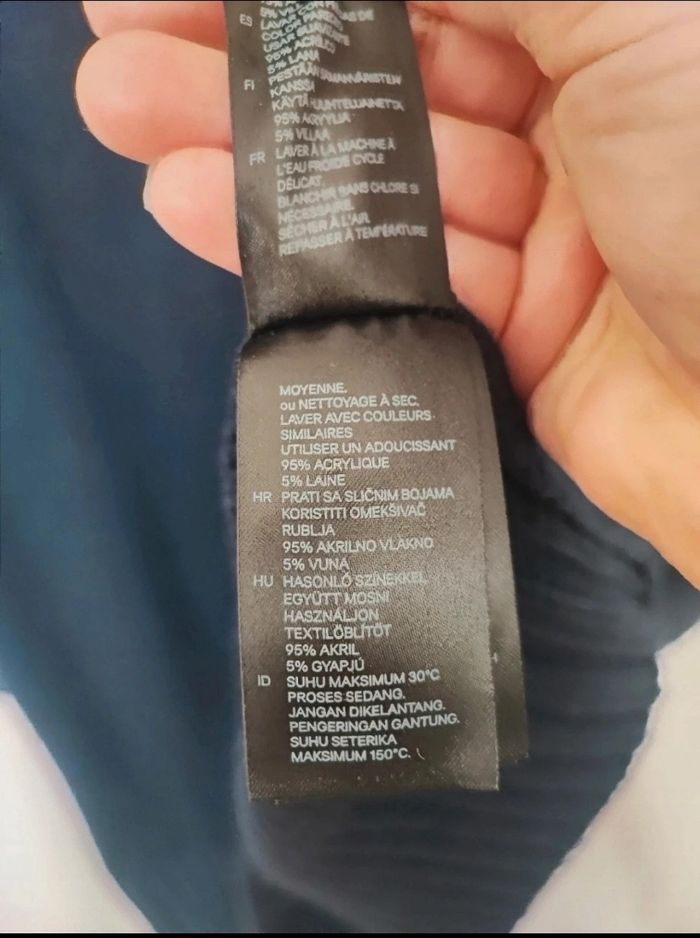 Robe pull bleu marine H&M taille M - photo numéro 4