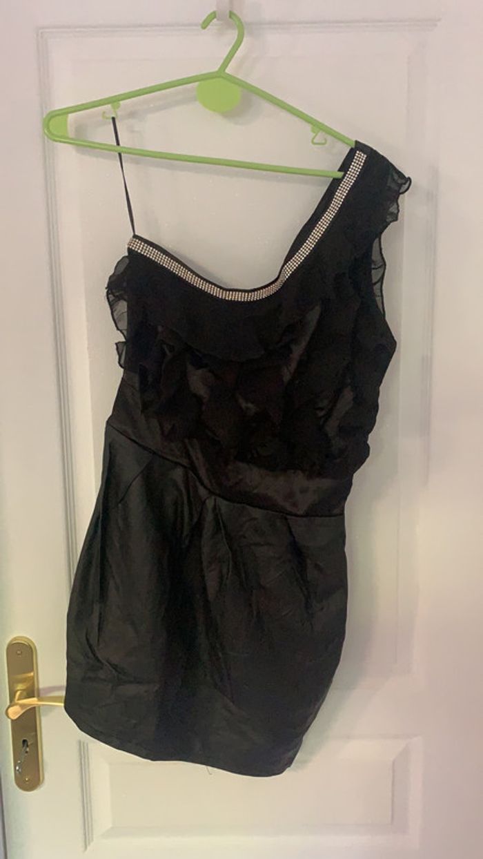Robe courte de soirée noire