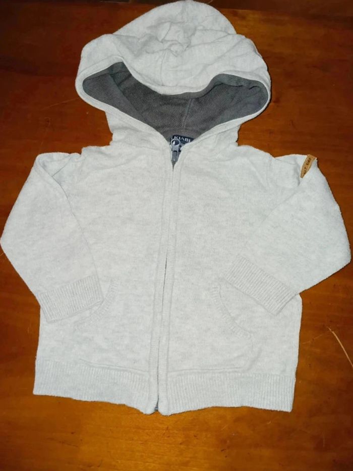 Gilet gris 3 mois kiabi
