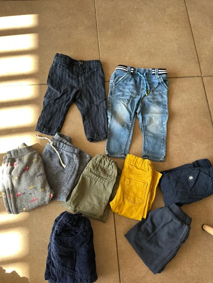 Lot garçon 12 mois – pantalons + hauts manches longues 👶 - photo numéro 2
