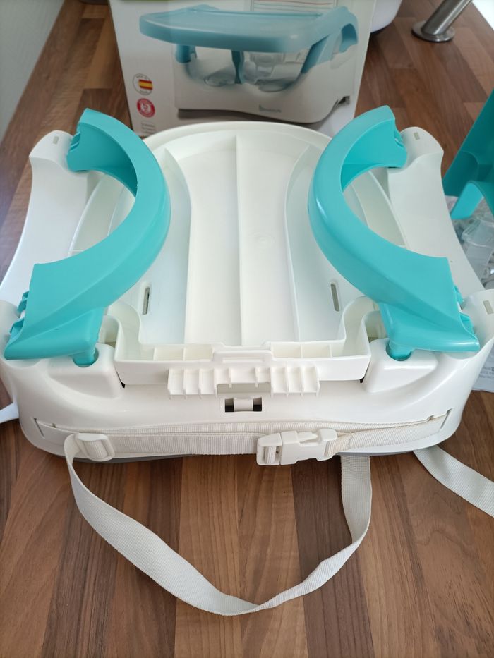 Siège réhausseur Badabulle blanc et bleu complet avec carton - photo numéro 8