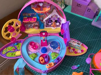 Lot polly pocket smoothie et pollyville fete foraine