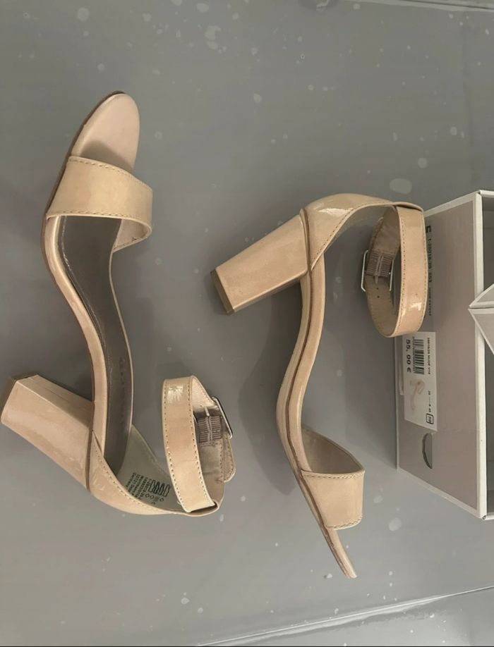 Chaussure a talons tamaris - photo numéro 6