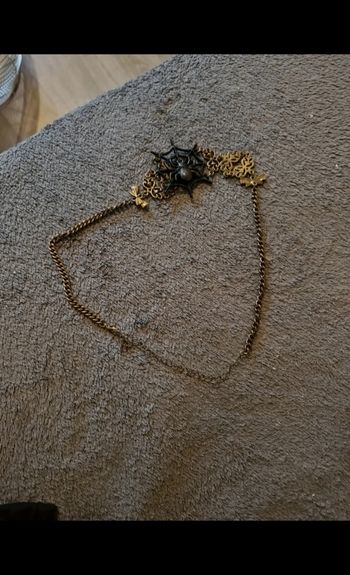 Déguisement araignée + collier araignée et collant avec des toiiles d'araignée