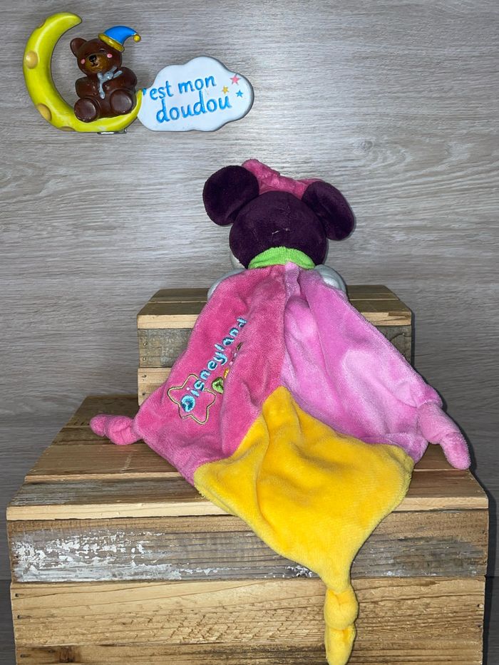 DY387 doudou Minnie Disney - photo numéro 2