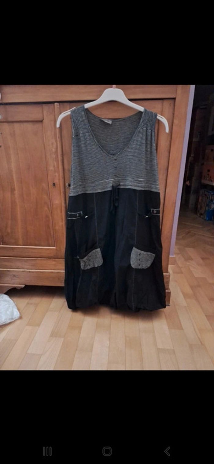 Robe taille 48