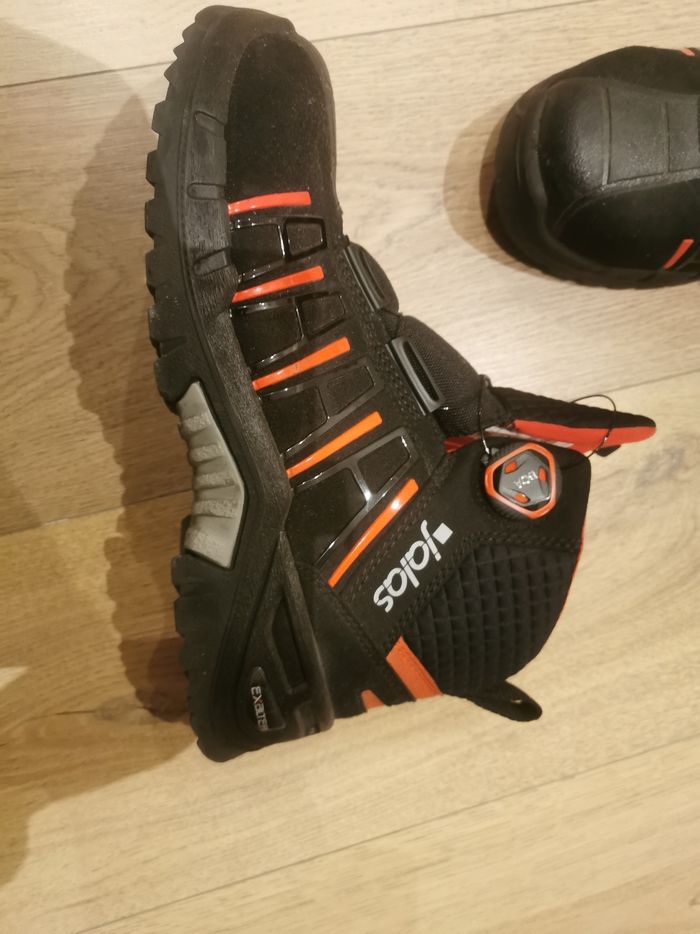 Chaussure de securite jalas - photo numéro 2