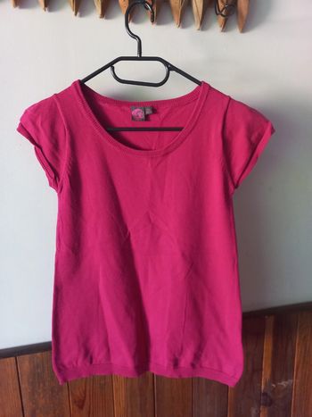 Pull léger rose sans manches