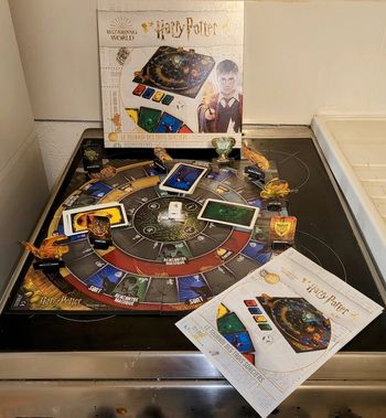 Jeux de société Harry Potter Warner Bros Cartamundi Course à la Coupe des Trois Sorciers