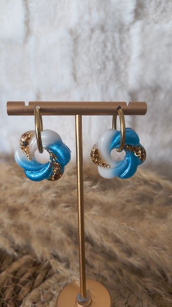 Boucles d'oreilles faites mains 