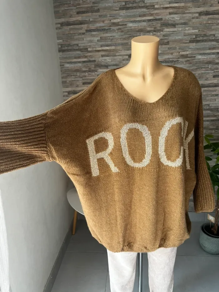 Pull grande taille camel et doré rock avec laine - photo numéro 2