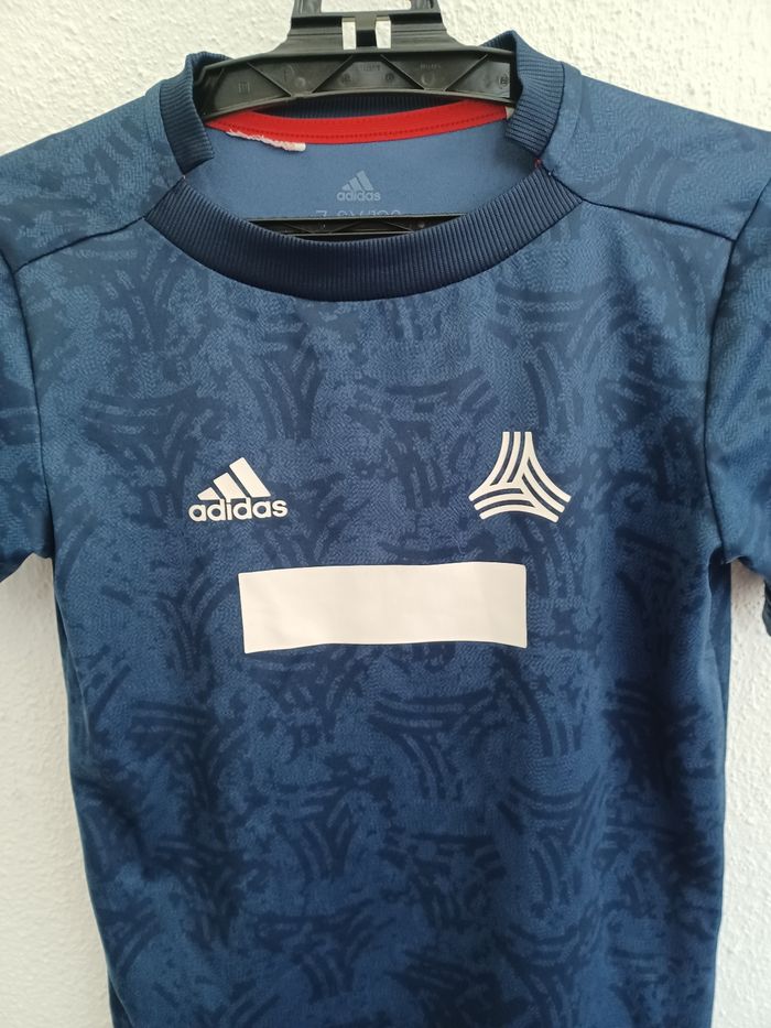 Maillot Adidas Performance 7-8 ans 128 cm en bon état coloris bleu. - photo numéro 4