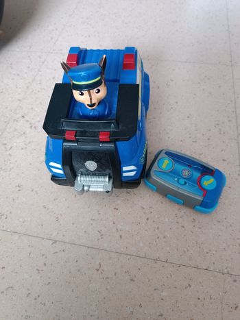 Voiture télécommandée pat patrouille