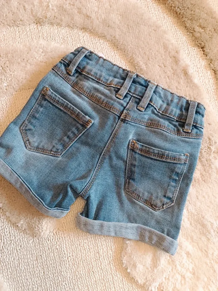 Short en jean avec petit nœud TAO 24 mois - photo numéro 2