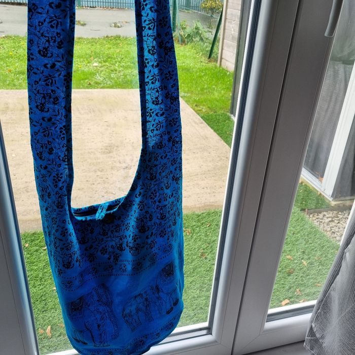 Sac fourre tout bleu - photo numéro 2