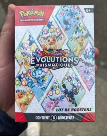 Bundle ev8.5 evolution prismatique Pokémon.