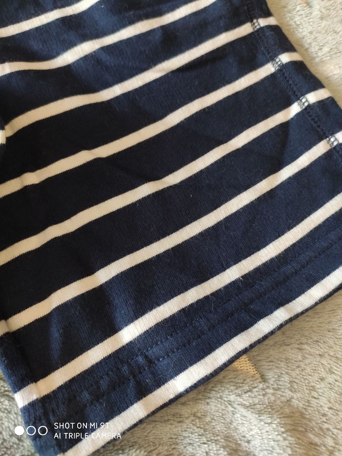 Short garçon taille 8 ans - photo numéro 2