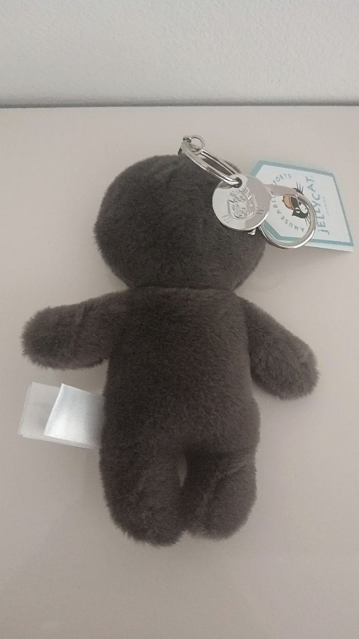 Peluche pendentif Jellycat Bob le squelette - photo numéro 3