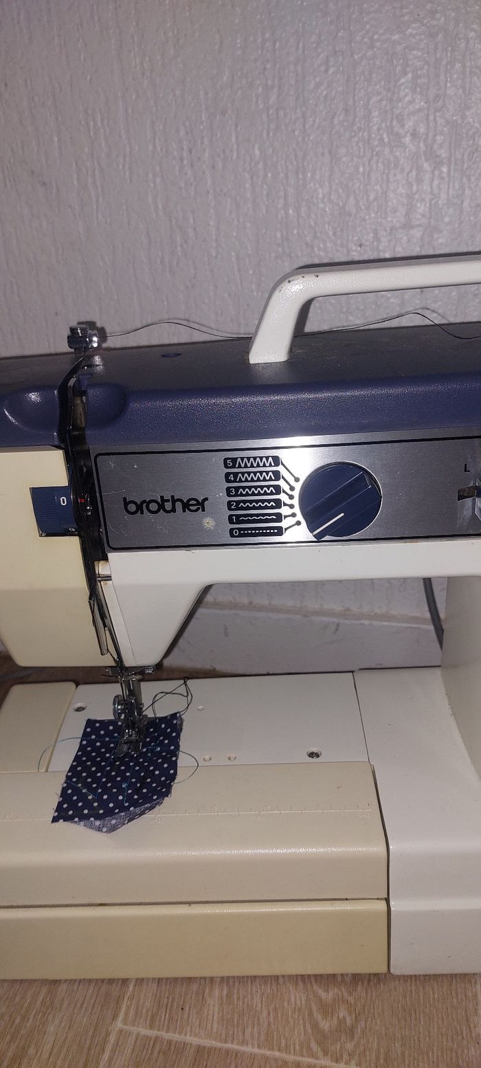 Machine à coudre brother - photo numéro 4
