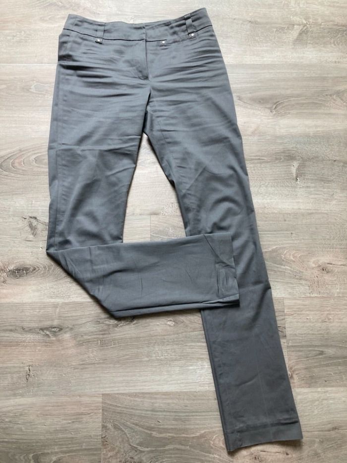 Pantalon gris camaïeu taille 36