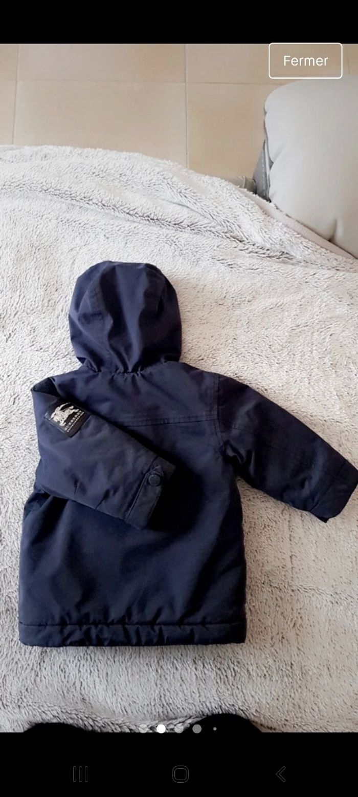 Manteau Burberry 9 mois - photo numéro 2