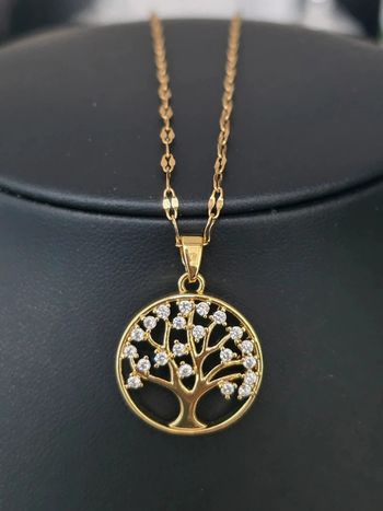 Collier avec pendentif arbre de vie rond avec pierre d'ornement en acier inoxydable dorée