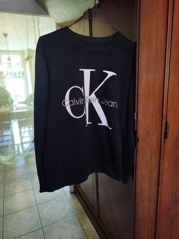 Pull sweat Calvin Klein noir vintage M/38 y2k