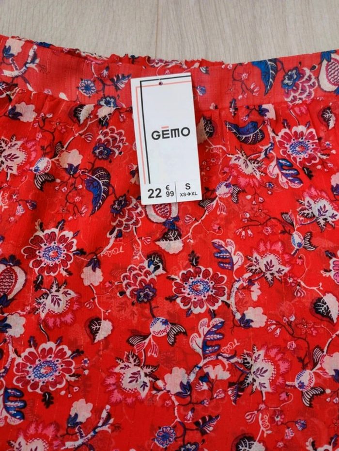 Jupe fleurie - photo numéro 3