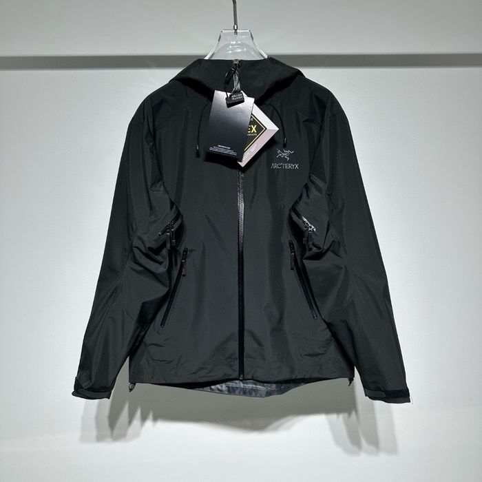 Veste Arcteryx, neuve, jamais portée, taille M
