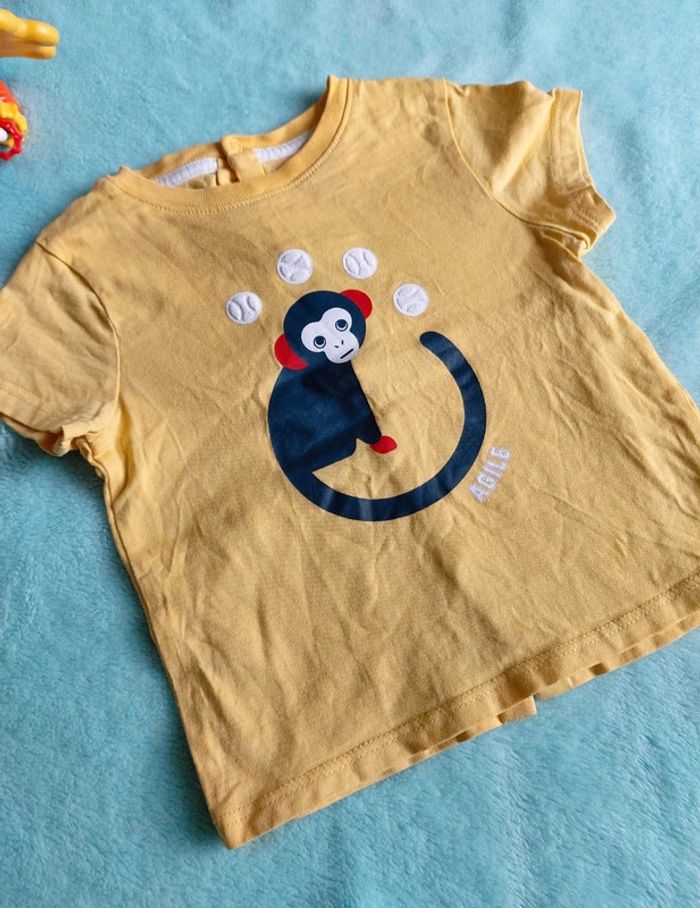 Tee-shirt taille 9 mois - photo numéro 2