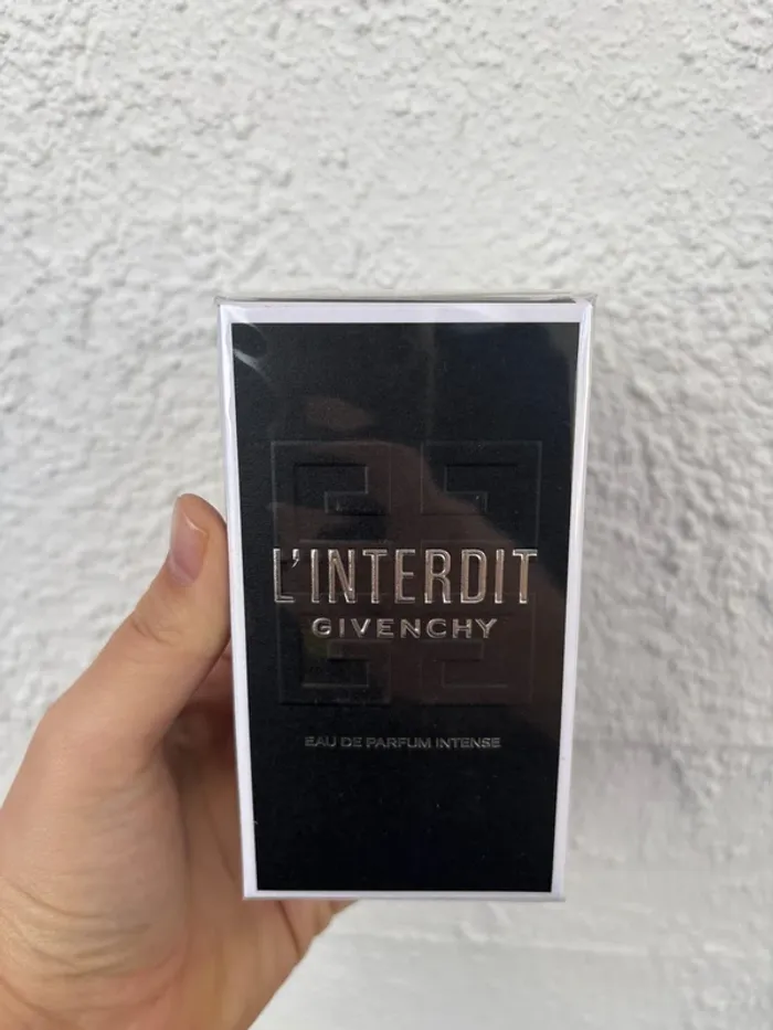 L’Interdit Givenchy intense 80ml