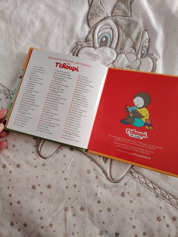 Livre T'choupi se promène en forêt - photo numéro 4