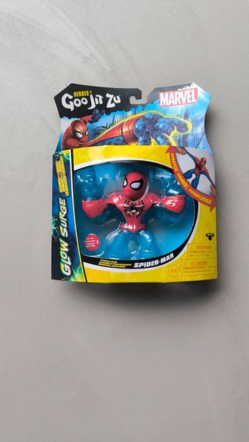 Goo ji tzu spiderman