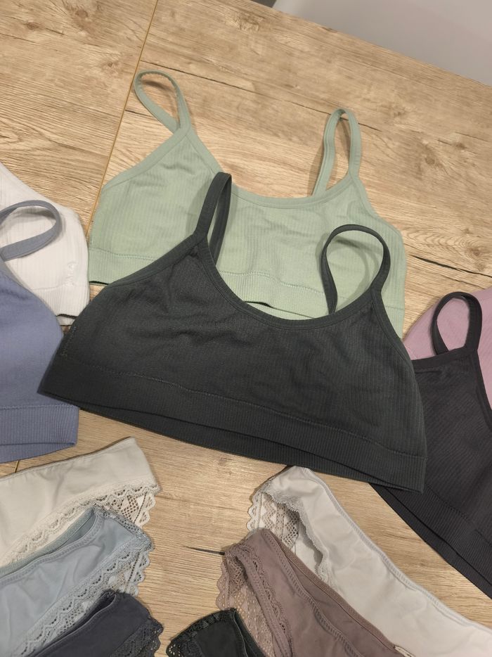Ensemble brassière s et culottes - photo numéro 3