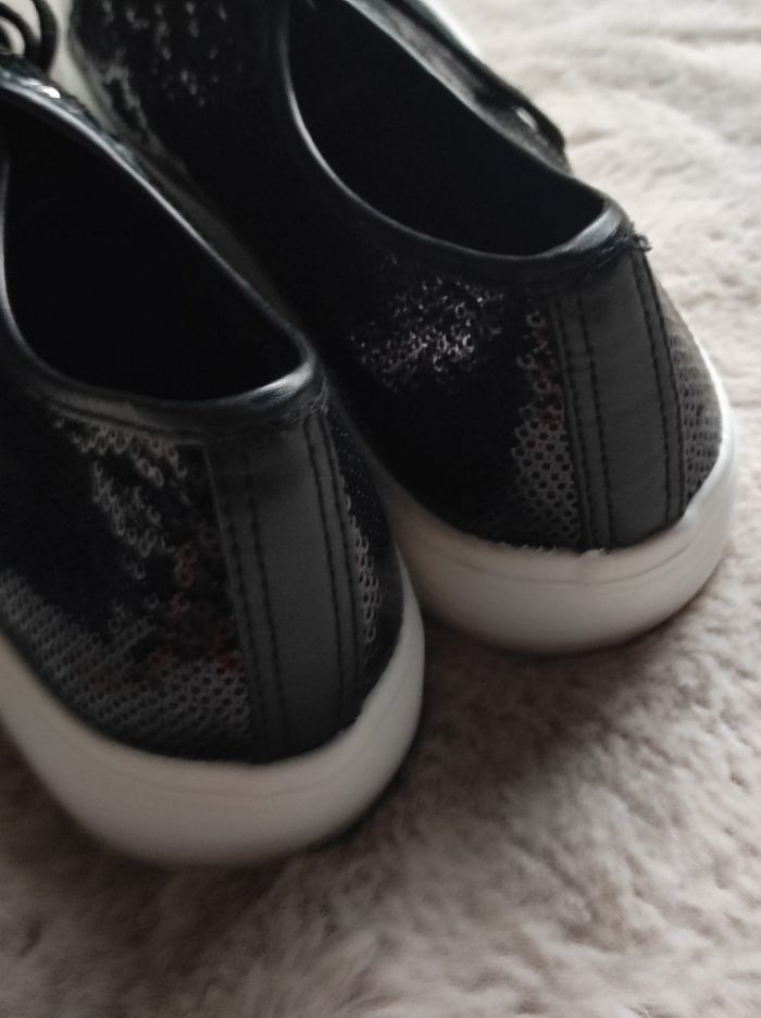 Chaussures a sequins noires taille 41 - photo numéro 5