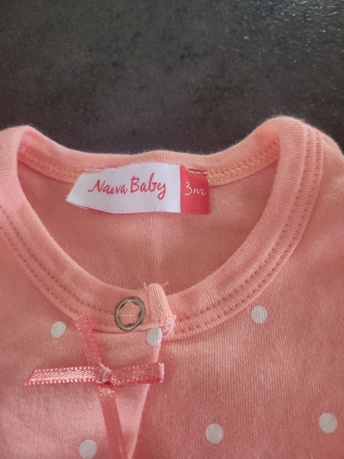 Lot vêtements fille 3 mois - photo numéro 4