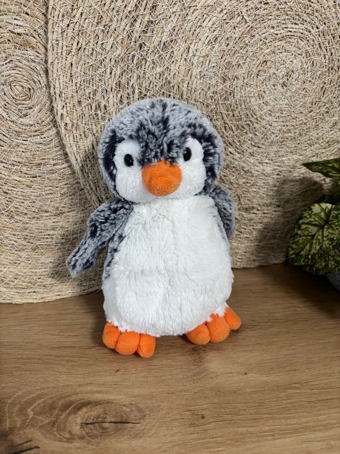 Doudou pingouin gris blanc orange créations Dani - photo numéro 2