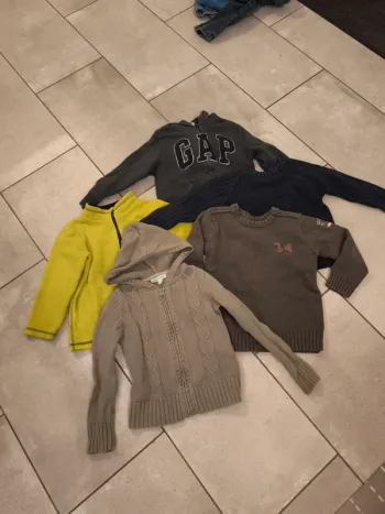 Lot pull 5 ans